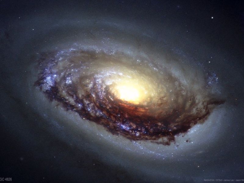 Exploring the eyes of The Black Eye galaxy – Messier&nbsp;64