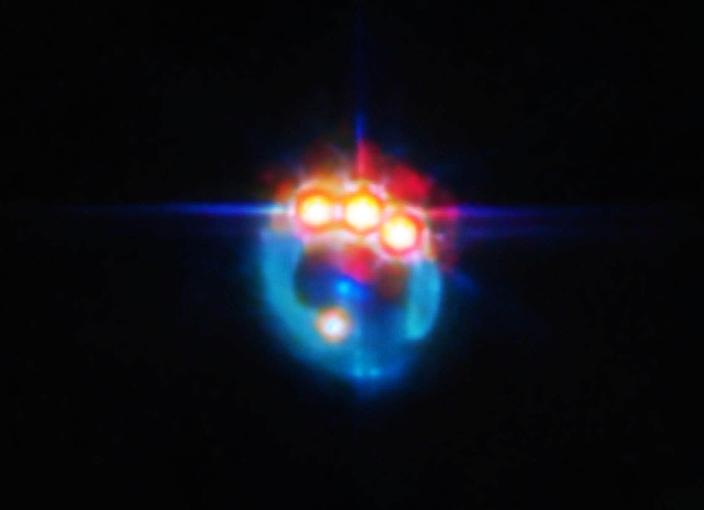 The JWST Captures a Gravitationally Lensed Quasar&nbsp;Ring
